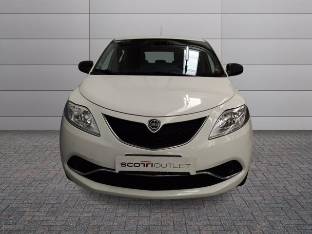 LANCIA Ypsilon 1.2 silver 69cv