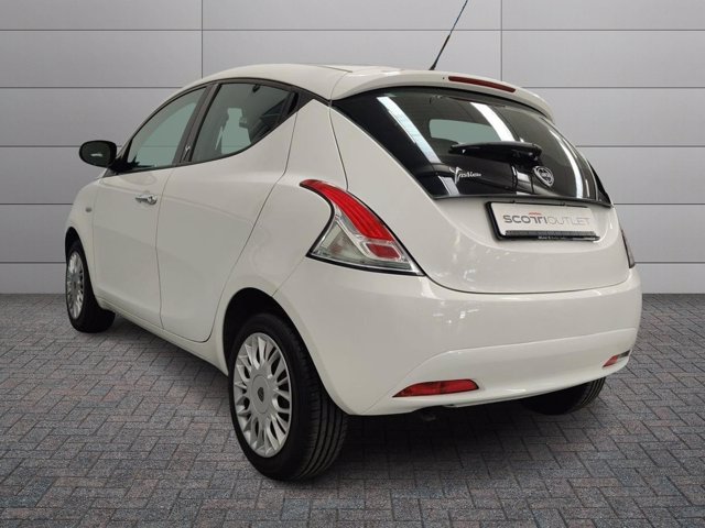 LANCIA Ypsilon 1.2 silver 69cv