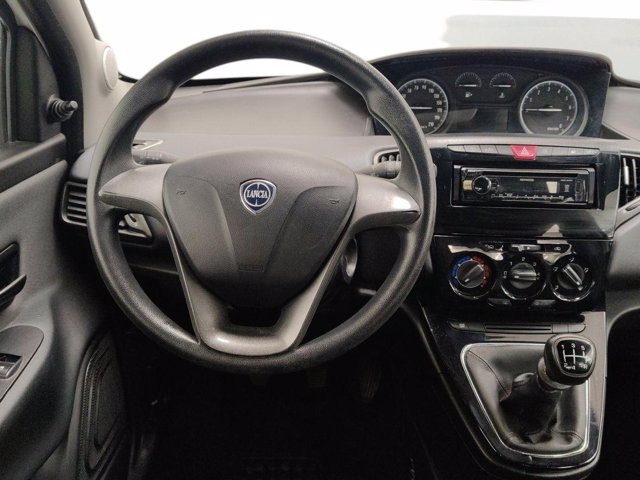 LANCIA Ypsilon 1.2 silver 69cv