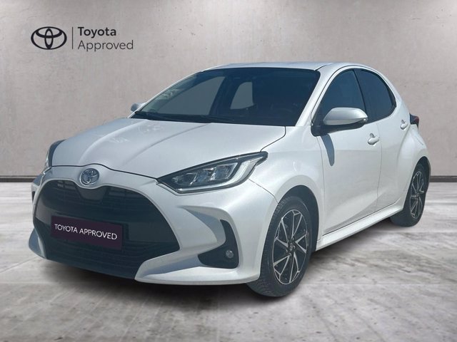 TOYOTA Yaris 1.0 dynamic