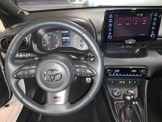 TOYOTA Gr yaris 1.6 circuit