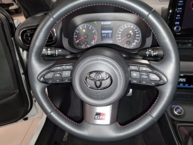 TOYOTA Gr yaris 1.6 circuit