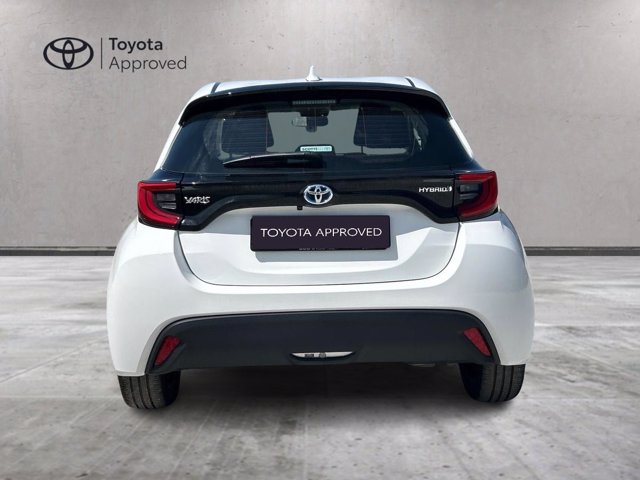 TOYOTA Yaris 1.5h trend