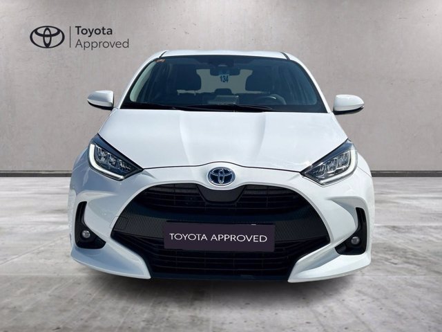 TOYOTA Yaris 1.5h trend