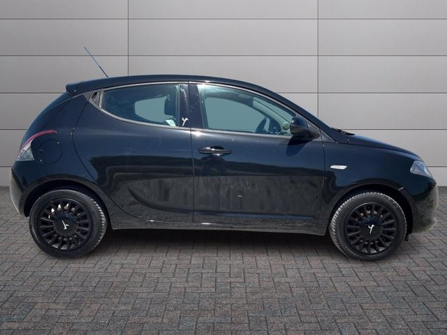 LANCIA Ypsilon 1.2 8v elefantino 69cv my14