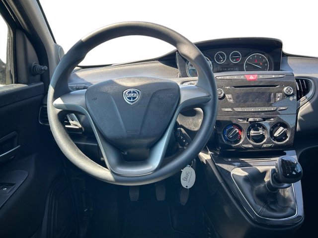 LANCIA Ypsilon 1.2 8v elefantino 69cv my14