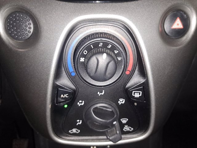 PEUGEOT 108 5p 1.2 puretech allure e6
