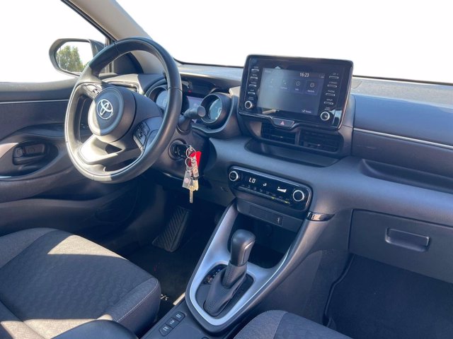 TOYOTA Yaris 1.5 Hybrid 5 porte Trend