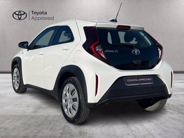 TOYOTA Aygo x 1.0 active 72cv
