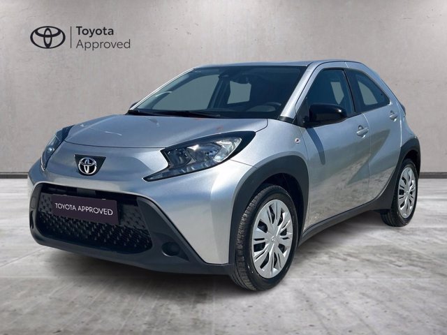 TOYOTA Aygo x 1.0 active 72cv s-cvt