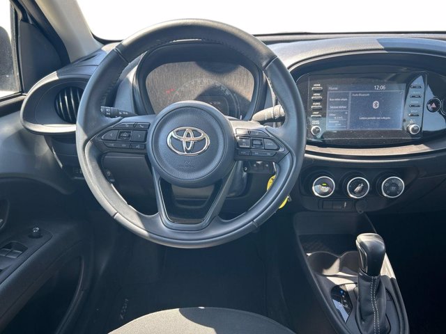 TOYOTA Aygo x 1.0 active 72cv s-cvt