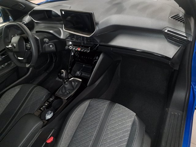 PEUGEOT 2008 PureTech 100 S&S Allure