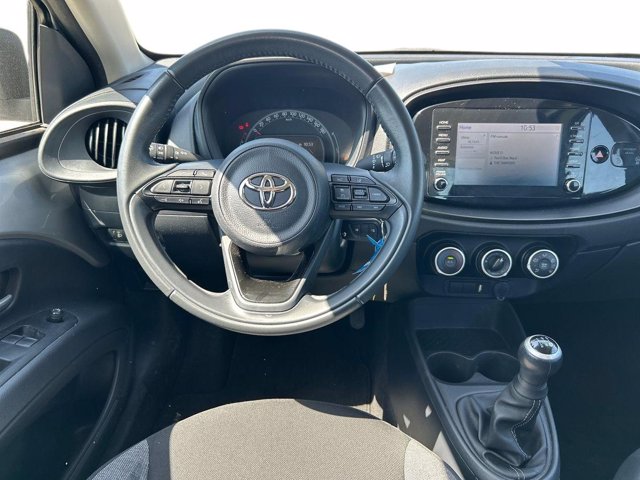 TOYOTA Aygo x 1.0 active 72cv
