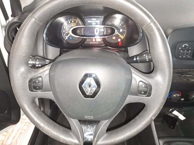 RENAULT Clio 5p 1.2 live 75cv