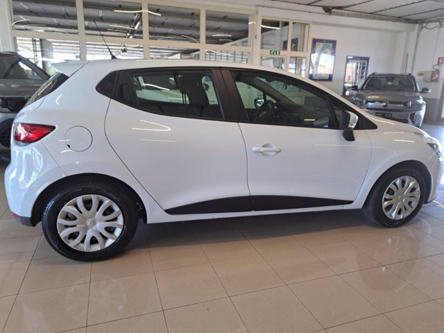 RENAULT Clio 5p 1.2 live 75cv