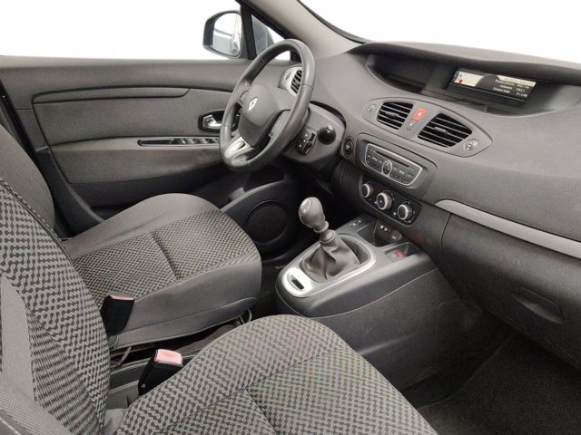 RENAULT Scenic x-mod 1.6 attractive