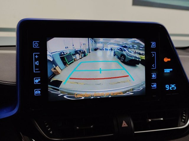TOYOTA C-hr 1.8h lounge 2wd e-cvt