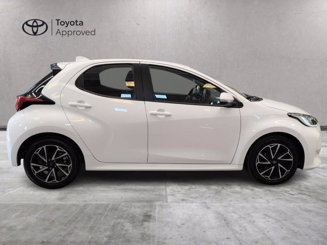 TOYOTA Yaris 1.0 5 porte Trend