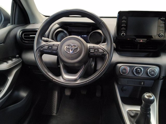 TOYOTA Yaris 1.0 5 porte Trend