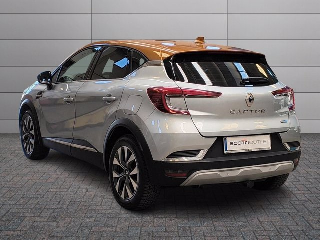 RENAULT Captur 1.6 e-tech phev intens 160cv auto