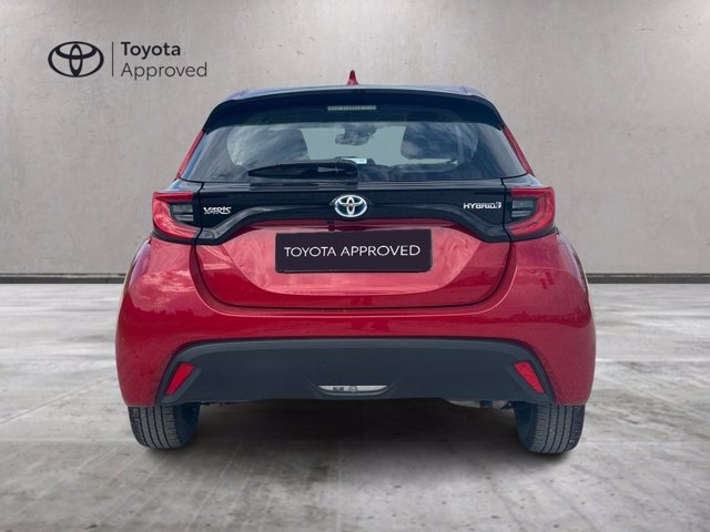 TOYOTA Yaris 1.5h trend