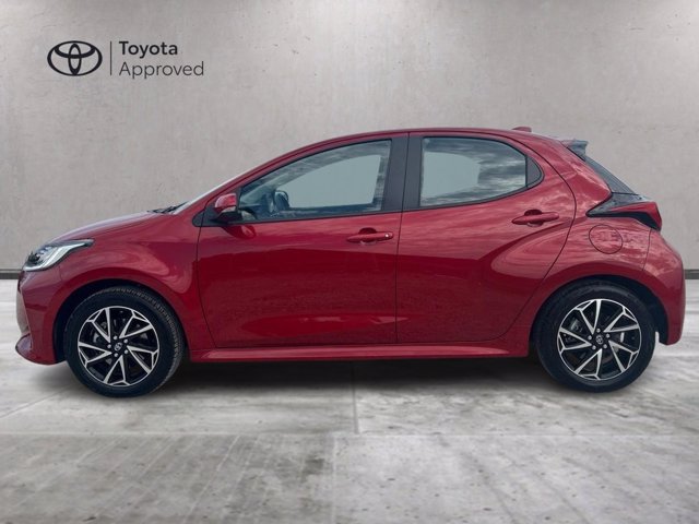 TOYOTA Yaris 1.5h trend