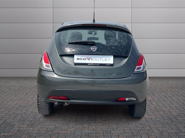 LANCIA Ypsilon 1.2 8v elefantino 69cv my14