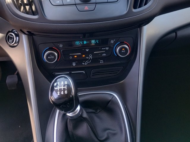 FORD Kuga 1.5 tdci titanium s&s 2wd 120cv my18