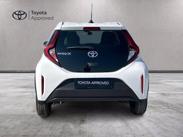TOYOTA Aygo x 1.0 active 72cv
