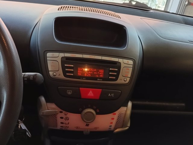 TOYOTA Aygo 1.0 VVT-i 69 CV 5 porte x-cool