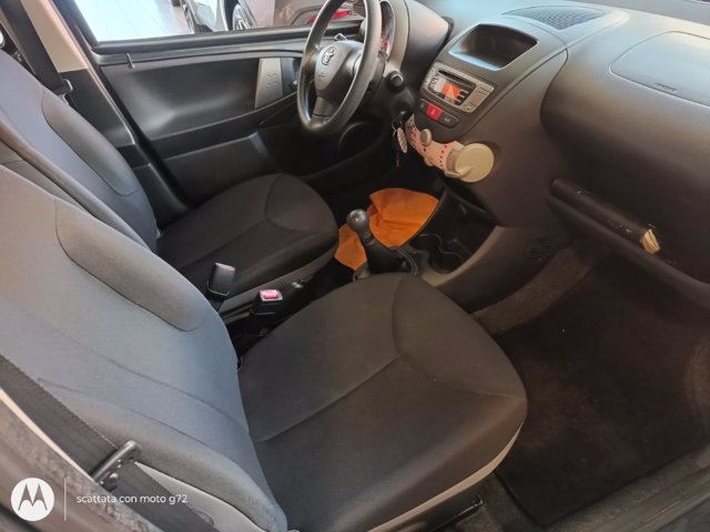 TOYOTA Aygo 1.0 VVT-i 69 CV 5 porte x-cool