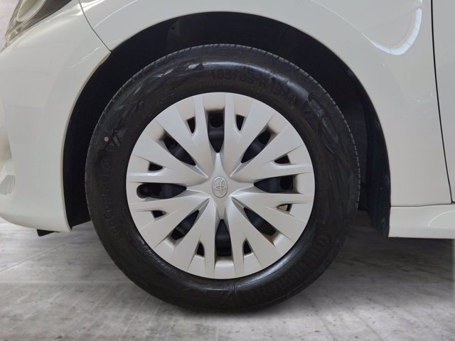 TOYOTA Yaris 1.0 active