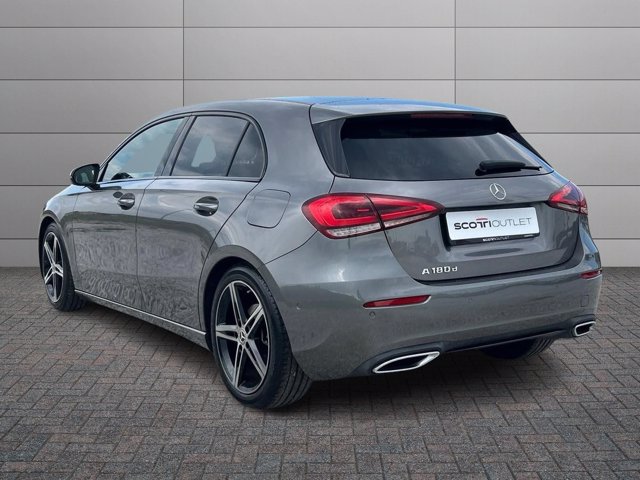 MERCEDES A 180 d business auto