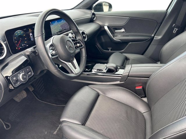 MERCEDES A 180 d business auto