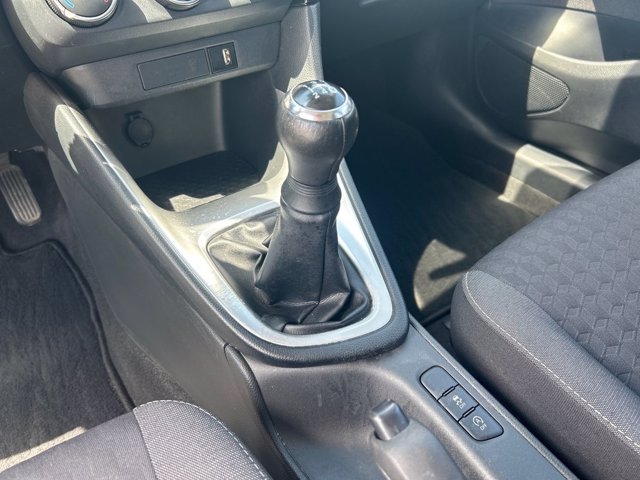 TOYOTA Yaris 1.0 active