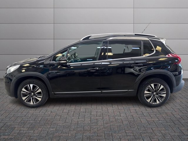 PEUGEOT 2008 PureTech 82 Allure