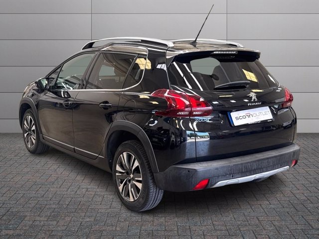 PEUGEOT 2008 PureTech 82 Allure