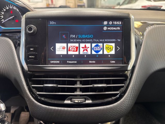 PEUGEOT 2008 PureTech 82 Allure