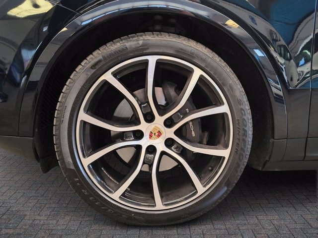PORSCHE Cayenne 3.0 platinum edition tiptronic