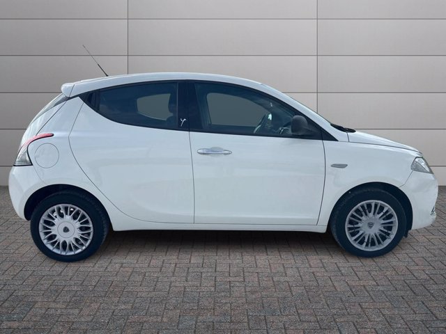 LANCIA Ypsilon 1.2 silver 69cv