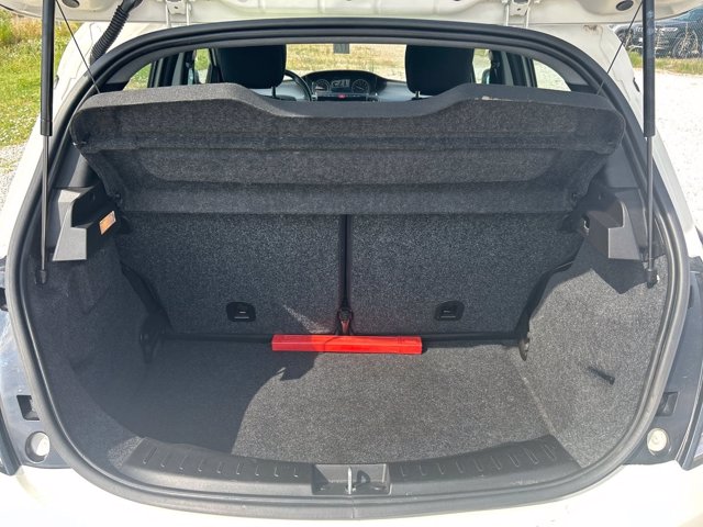LANCIA Ypsilon 1.2 silver 69cv