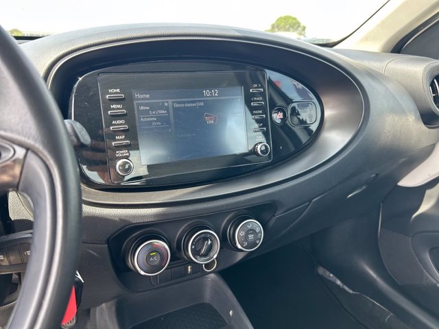 TOYOTA Aygo X 1.0 VVT-i 72 CV 5 porte Active