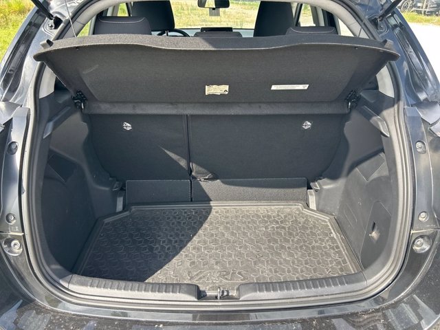 TOYOTA Yaris 1.5h trend