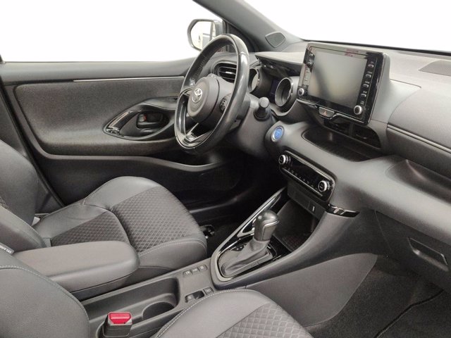 TOYOTA Yaris 1.5 Hybrid 5 porte Style