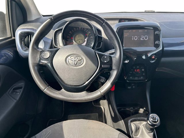 TOYOTA Aygo 5p 1.0 x-cool my15