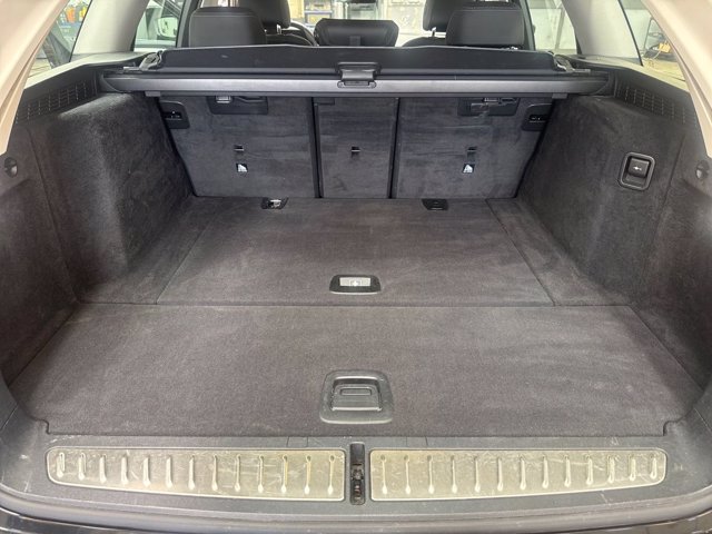 BMW 518d touring mhev 48v business auto