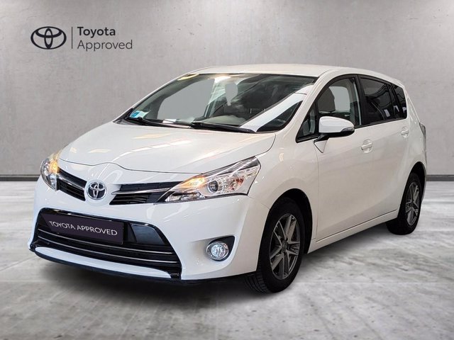 TOYOTA Verso 1.6 D-4D Cool