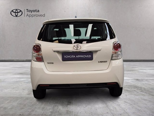 TOYOTA Verso 1.6 D-4D Cool