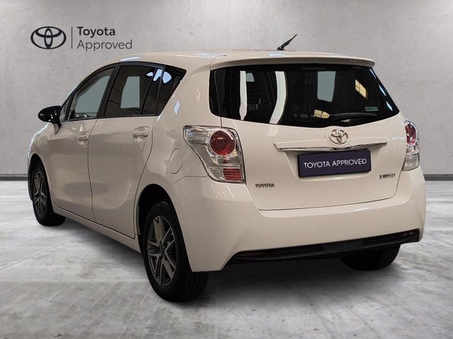 TOYOTA Verso 1.6 D-4D Cool