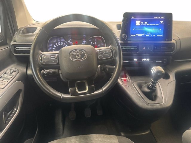 TOYOTA Proace City Verso 1.5D 130 CV S&S Short Executive